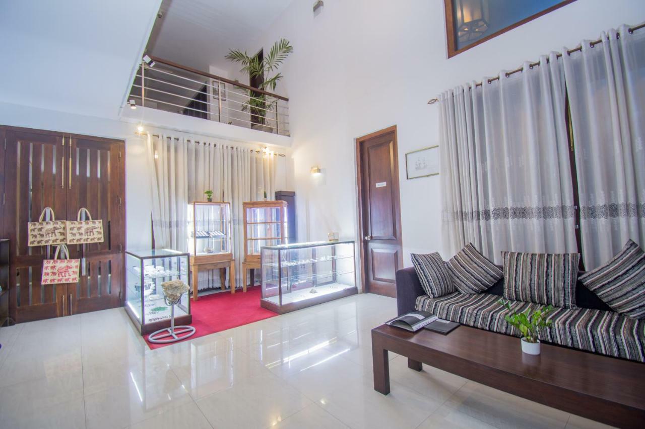 Villa Upper Dickson Galle Exteriér fotografie