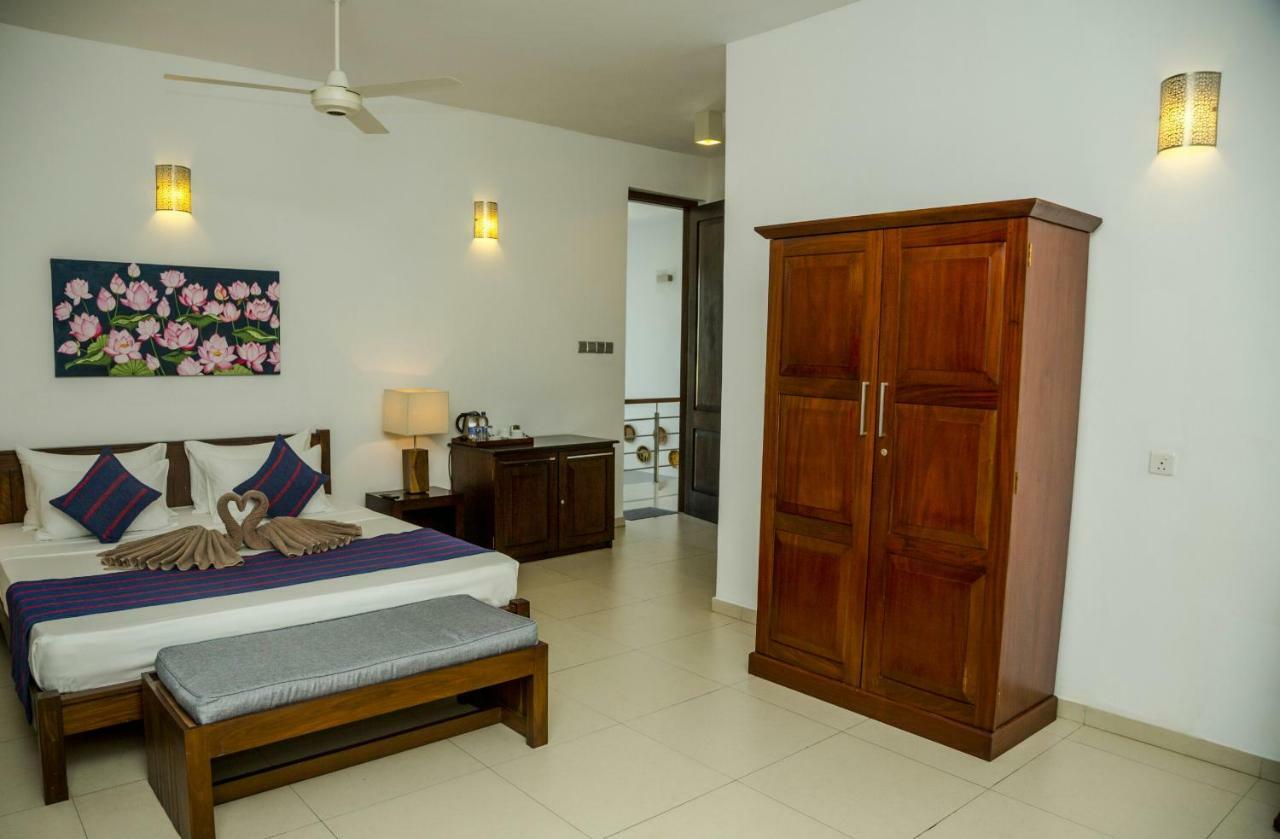 Villa Upper Dickson Galle Exteriér fotografie